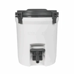 Stanley Adventure Water Jug 2 Gallon 24 Stanley Adventure Water Jug 2 Gallon -Outdoor Equipment Store 10 01938 011 2