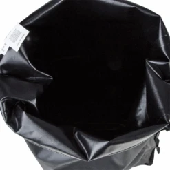 Caribee Trident 2.0 Waterproof (32L) 9 Caribee Trident 2.0 Waterproof (32L) -Outdoor Equipment Store 4 30