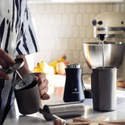 Snow Peak Stainless Vacuum Bottle Tsuzumi 350 Black -Outdoor Equipment Store 4 1ec3c7ae 23e7 444b adc9 3e74e7ddf0de