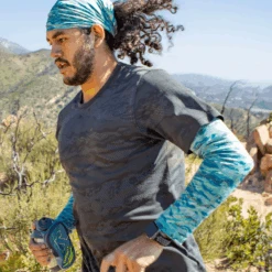 Sunday Afternoon UVShield Cool Sleeves -Outdoor Equipment Store 4 8694cb55 326b 4c92 a240 096341688bbb