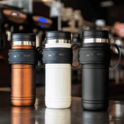 Stanley Legacy Neverleak Travel Mug 16oz - Foundry Black -Outdoor Equipment Store 6 600x600 616aef84 a68f 4ded 85db 29a63bc1fb49