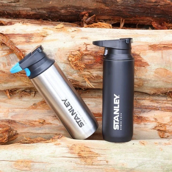 Stanley Adventure 16oz Switchback Travel Mug 12 Stanley Adventure 16oz Switchback Travel Mug - Image 11