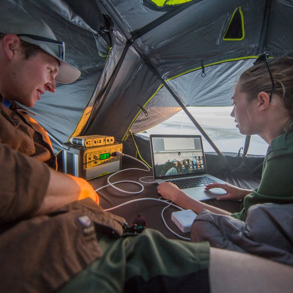 Goal Zero Yeti 400 Lithium 6 Goal Zero Yeti 400 Lithium - Image 4