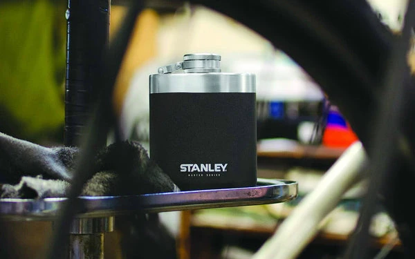 Stanley Master Flask Black 8oz 13 Stanley Master Flask Black 8oz - Image 11