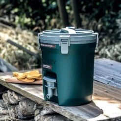 Stanley Adventure Water Jug 2 Gallon 32 Stanley Adventure Water Jug 2 Gallon -Outdoor Equipment Store d6e1337afbd660455eb9477fbc04da71 600x600 6b273b4b b1e2 4698 9efc c33ddca65a34